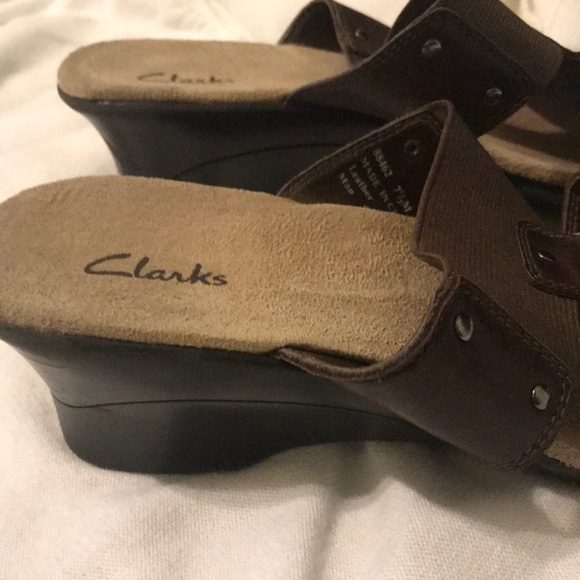 Clark’s Sandals - Picture 4 of 4